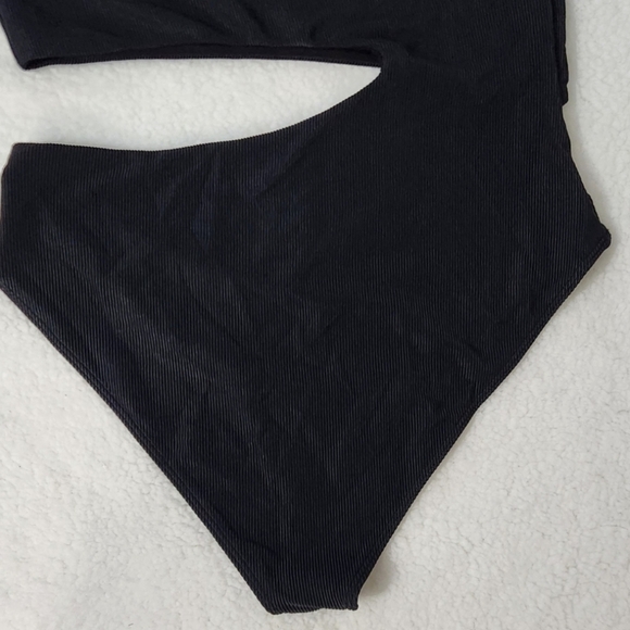 New!Beach Riot Celine One Piece Swimsuit Ribbed - Picture 12 of 15